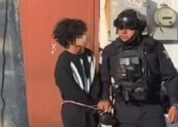 Menor de 15 años asesina a dos maestras en preparatoria de Michoacán