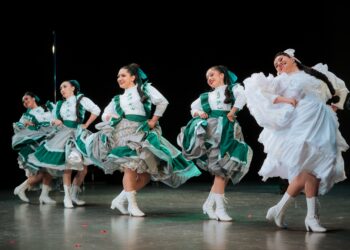 La UAT celebra el Día Internacional de la Danza