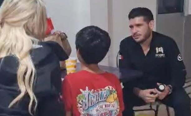 El menor Derek, de 12 años y con diagnóstico de autismo, fue localizado sano y salvo
