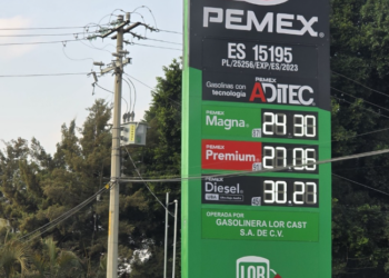 Gobierno y gasolineros acuerdan topar el precio del diésel a 28.30 pesos por litro