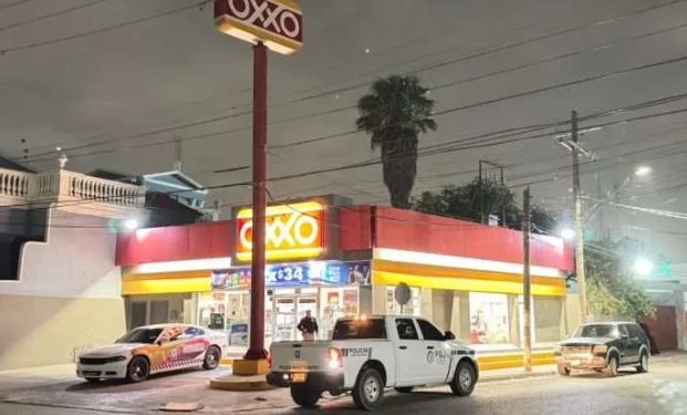 Robos desatan alarma en Matamoros: vecinos retienen a ladrón y asaltan tienda OXXO