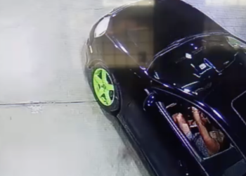 Lady gasolina-huye de gasolinera en Puebla sin pagar