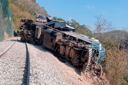 FGR señala a tres implicados por descarrilamiento del tren Interoceánico