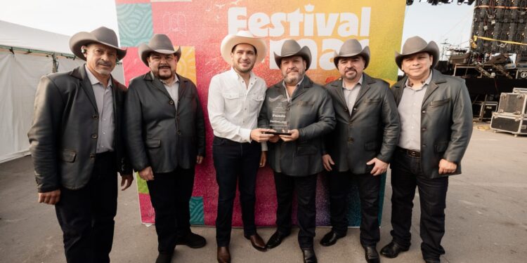 Histórico cierre del Festival del Mar: Playa Bagdad recibe más de 312 mil visitantes y Grupo Pesado logra lleno total