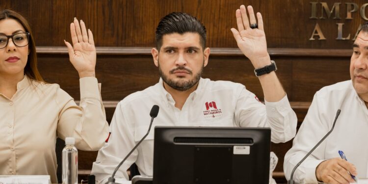 Cabildo de Matamoros, encabezado por Beto Granados, aprueba programas sociales sin precedentes