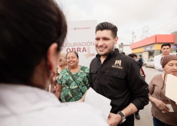 Inaugura Beto Granados obra de pavimentación y drenaje en la colonia Popular