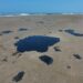 Pemex admite fuga en ducto por derrame en el Golfo; cesan a funcionarios