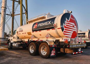 Detectan pipas conectadas a ductos de Pemex en Reynosa por presunto huachicol
