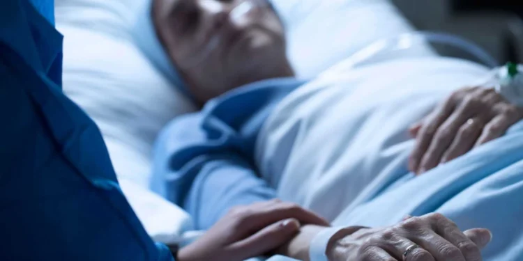 Médicos respaldan “Ley Trasciende” para una muerte digna