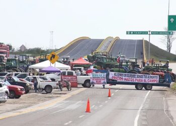Bloqueos carreteros de transportistas en Tamaulipas y otros 9 estados