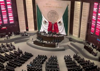 Aprueban elección judicial hasta 2028 y nulidad electoral por “injerencia externa”