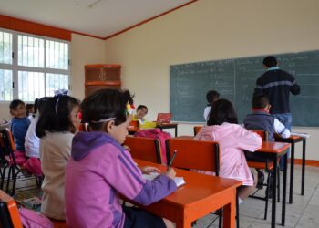 Estados rechazan adelantar fin del ciclo escolar propuesto por SEP