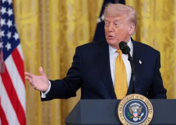 Trump advierte a México: “Si no frenan las drogas, nosotros lo haremos”