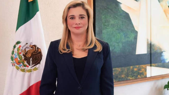 Maru Campos comparece ante FGR y recibe segundo citatorio