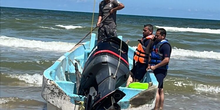 Extraen cuerpo del pescador de Matamoros que murió en altamar