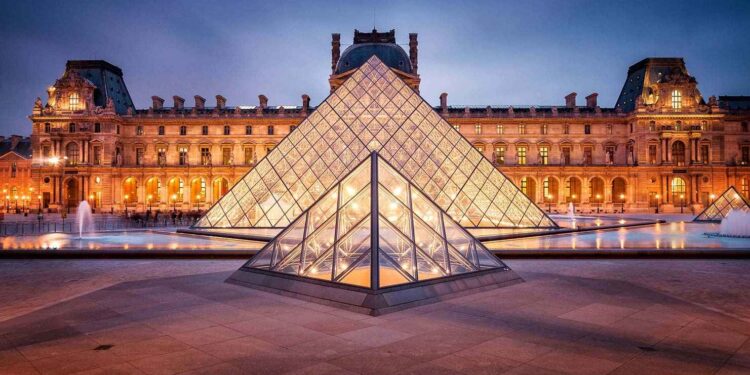 Robo del Museo Louvre tendrá película y una serie