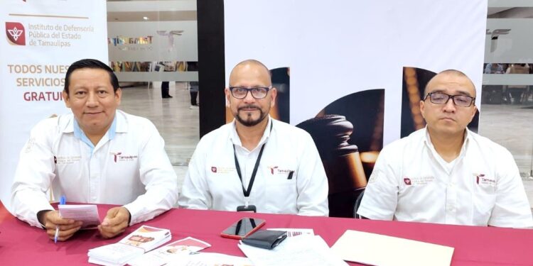 Acerca IDPET a asesoría jurídica gratuita a familias de Matamoros mediante “Martes en tu Colonia”
