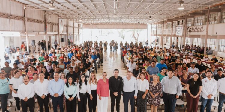 Beto Granados arranca el programa "Ruta Segura, Avanzando por la Educación" en Matamoros