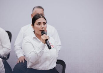 La salud de la mujer es una prioridad para el alcalde Beto Granados