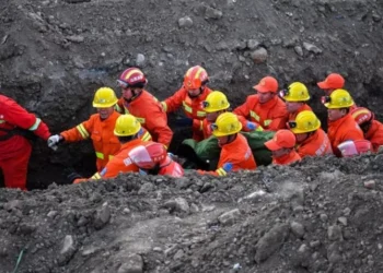 Explosión en mina de carbón en China causa decenas de muertes