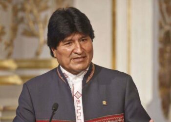 Emiten orden de captura contra Evo Morales