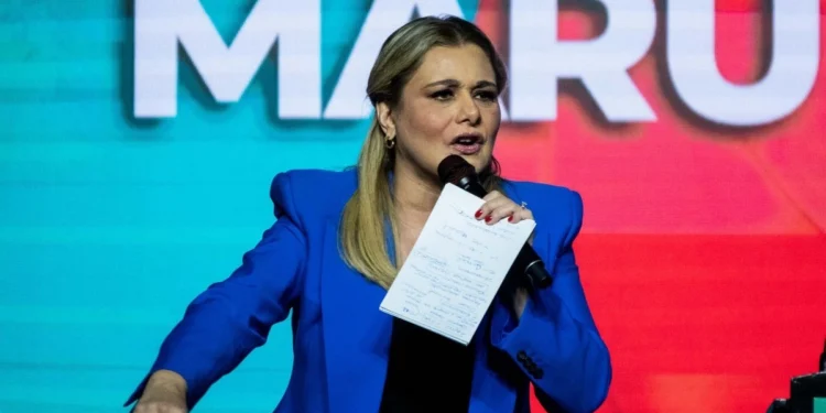 Morena busca desafuero de Maru Campos y anuncia marchas