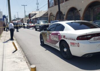 Asesinan a hombre en Centro de Matamoros desde auto en movimiento