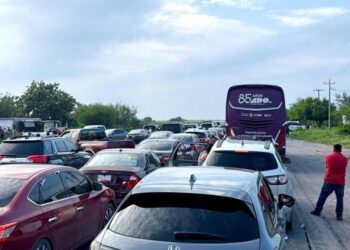 Bloqueos y protestas por apagones en Reynosa entre altas temperaturas