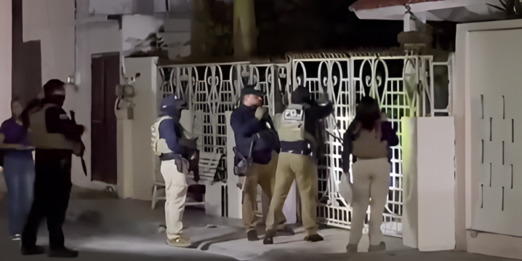 Catean casa del que quemó a mapache en Matamoros