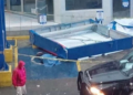 Por lluvias en Monterrey muere una mujer, suspenden Fan Fest y río se desborda