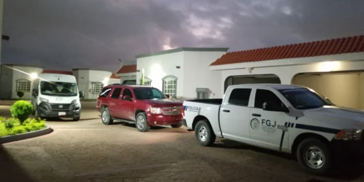 Muere hombre en hotel de Reynosa y rescatan a su pareja intoxicada