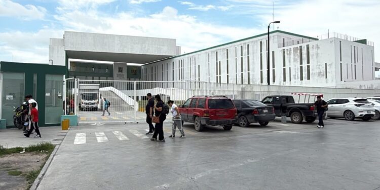 Muere pareja en incendio en Nuevo Laredo; se quemó su casa