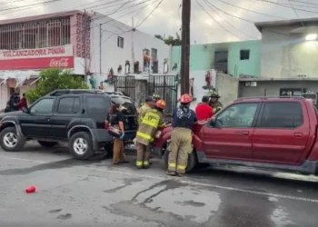 Muere pareja en incendio en Nuevo Laredo; se quemó su casa
