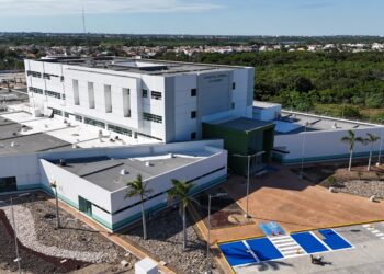 Amplía Gobierno de Américo atención médica al consolidar red hospitalaria