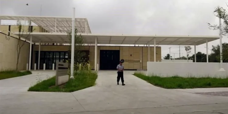 Van 6 detenidos en Consulado de EU en Matamoros por falsificación