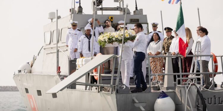 Participa el alcalde Beto Granados en la ceremonia del 84 Aniversario del Día de la Marina Nacional