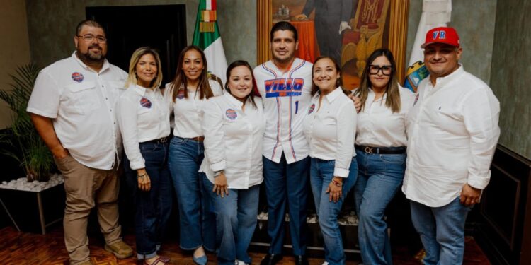 Refrenda Beto Granados apoyo a la Liga Villa del Refugio y a las familias de los pequeños deportistas