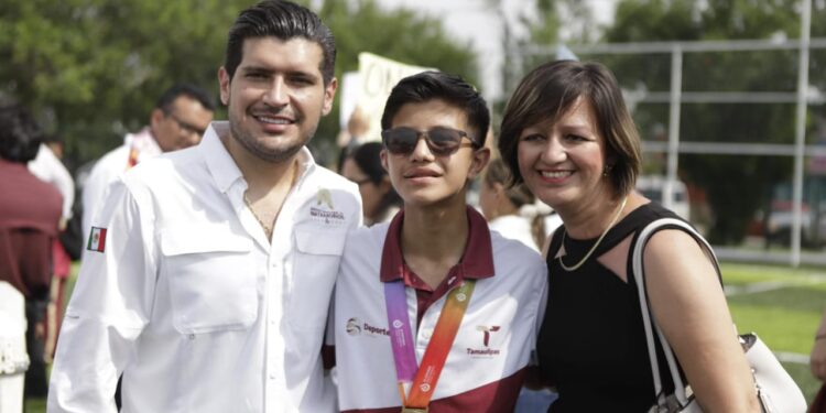 Reconoce Beto Granados a atletas matamorenses por destacada participación en Olimpiada Nacional CONADE