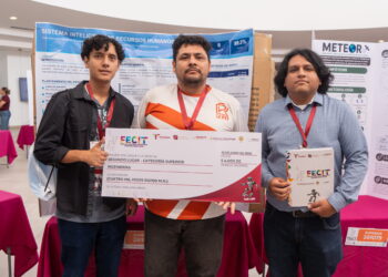 Investigadores y estudiantes de la UAT crean innovador sistema de IA para recursos humanos
