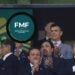 Aficionados ingresan a un estadio utilizando el sistema FAN ID implementado por la Federación Mexicana de Futbol.
