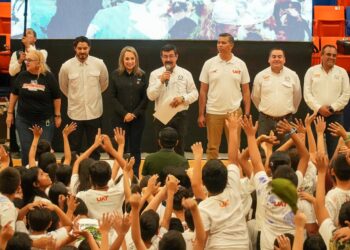Clausura el rector Dámaso Anaya exitoso campamento infantil de la UAT