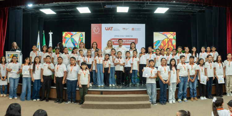 Consolida UAT calidad en la enseñanza de idiomas para la niñez y adolescencia