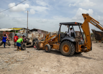 Beto Granados refuerza acciones contra basureros clandestinos en Matamoros