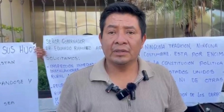 Ahora en Chiapas: "novatada" en escuela normal y filman abuso de un niño