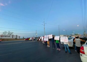 Con bloqueo en Reynosa acusan de fraude a inmobiliarias