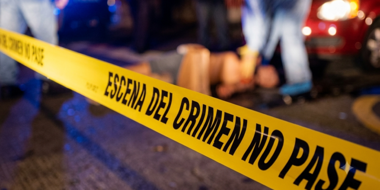 Abandonan 10 cuerpos en Zacatecas y asesinan a familia de cuatro en Morelos
