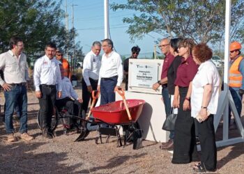 Gobierno de Américo coloca primera piedra de Estación Segura Parque Cultural “La Escondida” en Reynosa