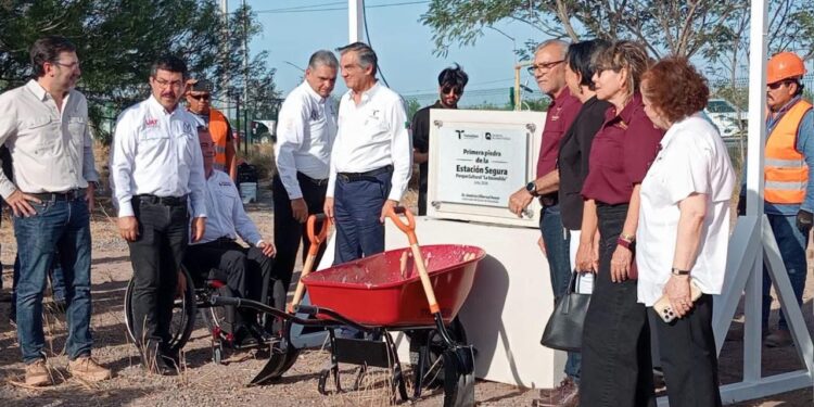 Gobierno de Américo coloca primera piedra de Estación Segura Parque Cultural “La Escondida” en Reynosa