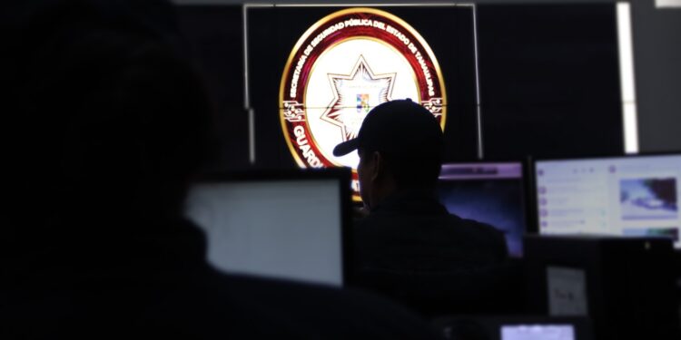 Exhorta Guardia Estatal Cibernética a prevenir fraudes durante la temporada por graduaciones