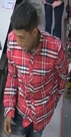 asaltante de tiendas Oxxo, conocido como "El Crocs"